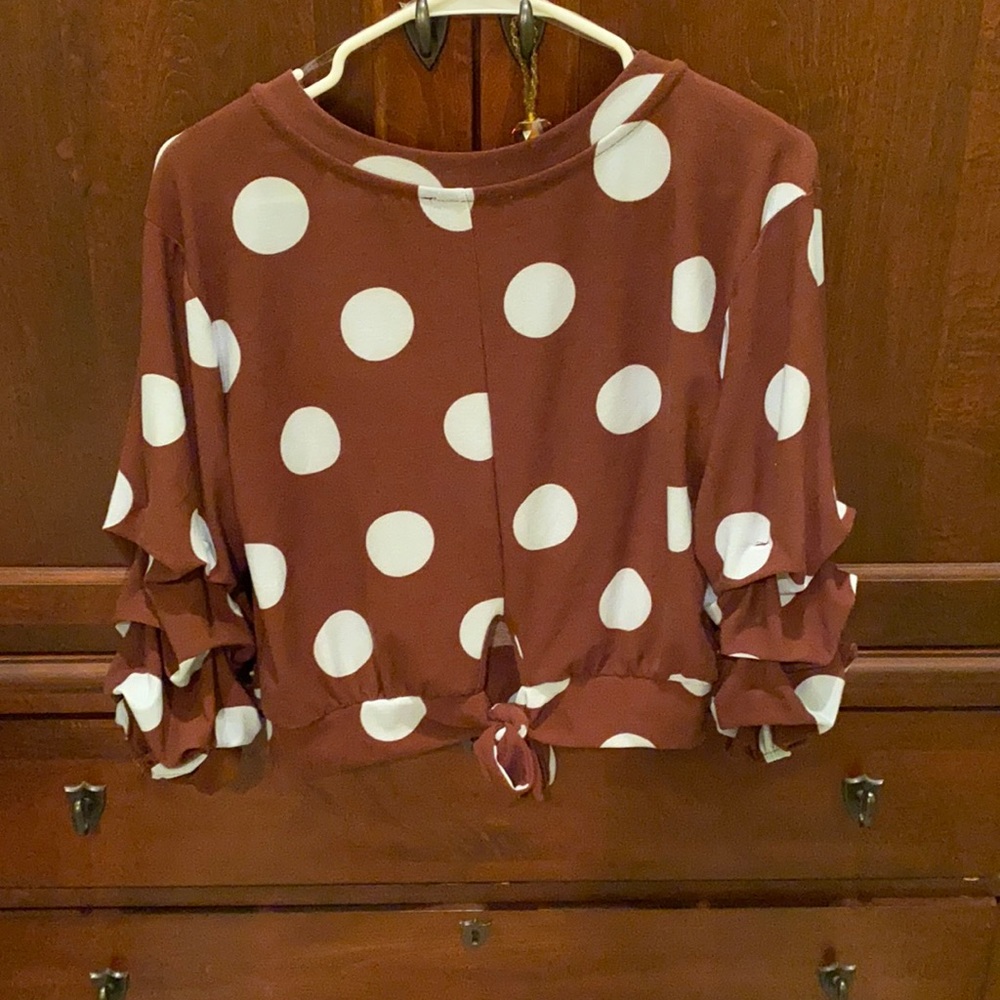 Fashionable top